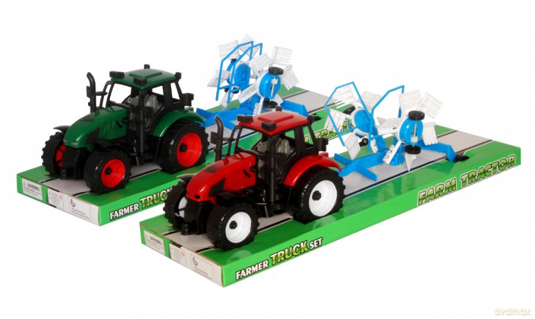 Traktor z maszyną