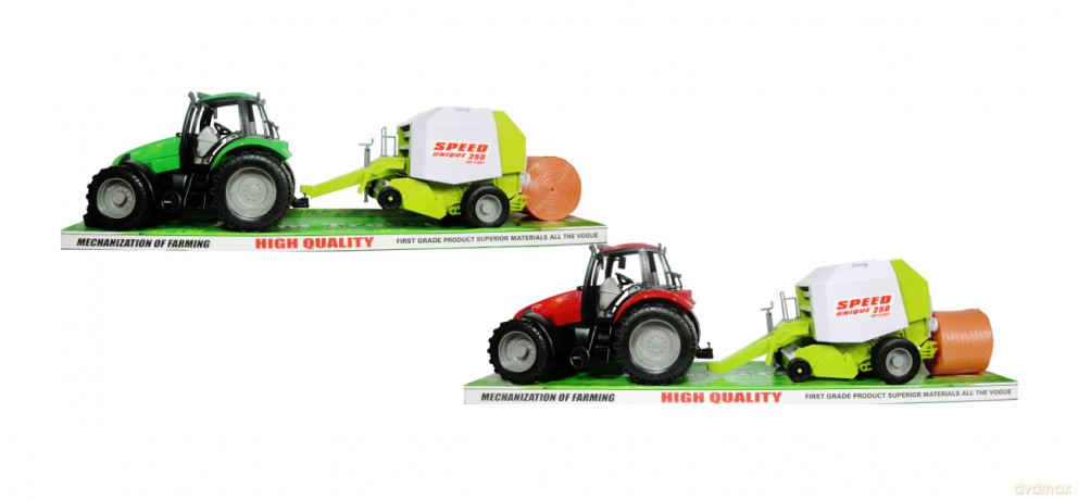 Traktor z maszyną