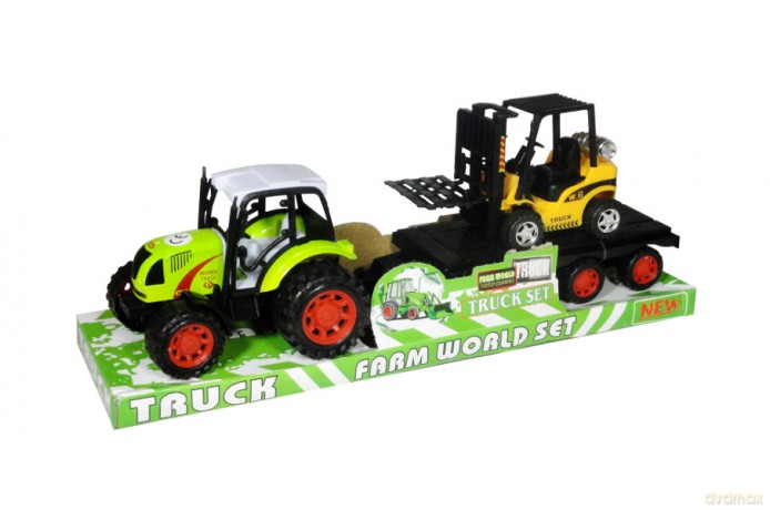 Traktor z przyczepą
