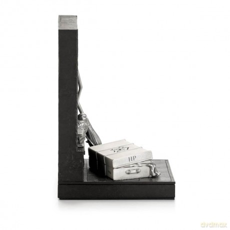 Harry Potter Harry'S Dormitory Bookend