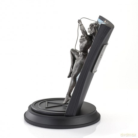 Marvel Comic Black Widow Avengers Volume 1 #111- Pewter Figurine