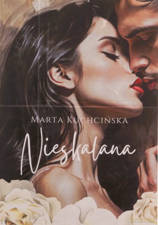 Nieskalana - Marta Kuchcińska [KSIĄŻKA]