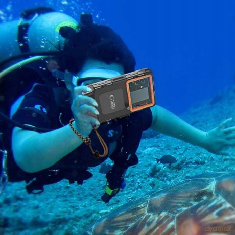 Pokrowiec Tech-Protect Waterproof Case wodoodporny IPX8 na smartfony 4.7-6.7" - czarno-pomarańczowy
