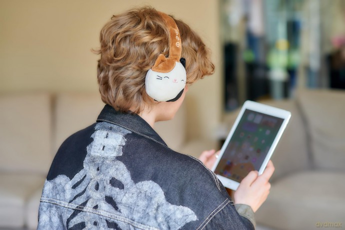 Squishmallows - Plush Bluetooth Headphones - Cameron (608072)
