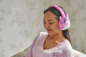 Squishmallows - Plush Bluetooth Headphones - Lola (608074)