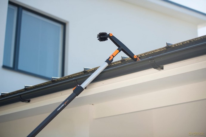 Fiskars - QuikFit Gutter Cleaner