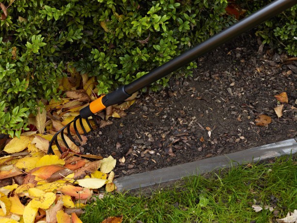Fiskars - QuikFit Rose Rake
