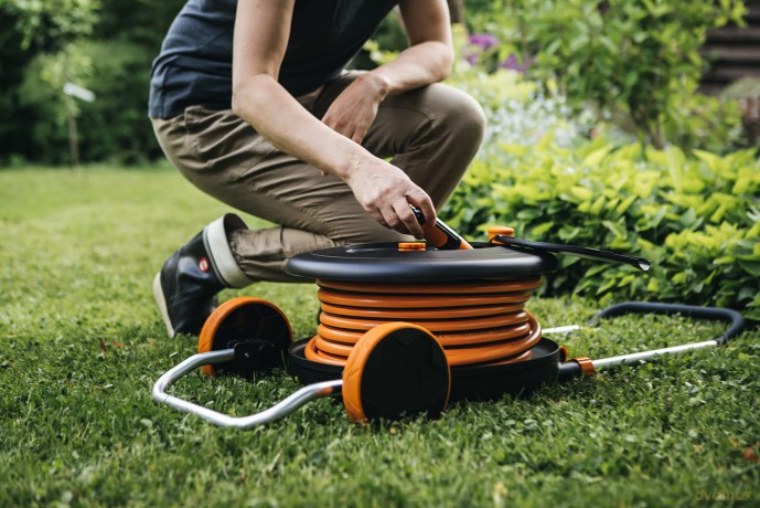 Fiskars - Waterwheel M with 20m Hose