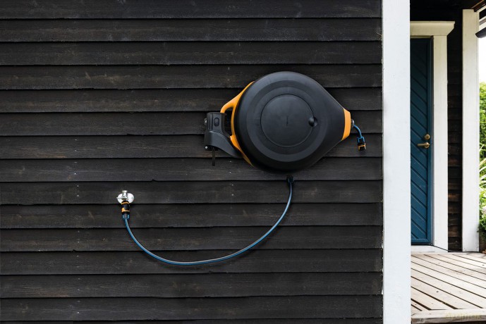 Fiskars Wallmount for waterwheel XL