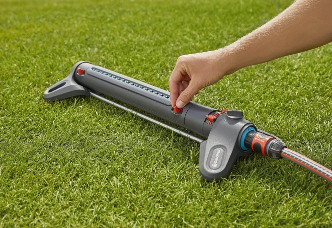 Gardena - Oscillating Sprinkler AquaZoom L 350/2