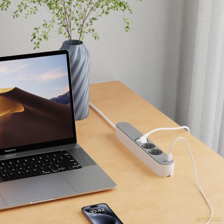 Hombli - Smart Power Strip
