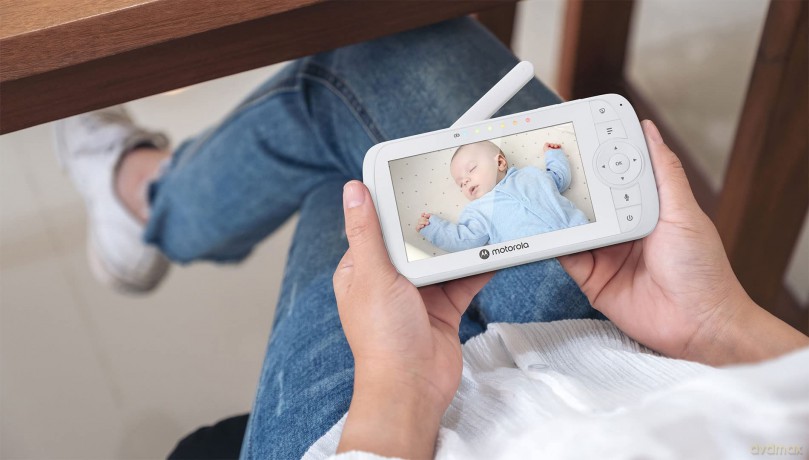 MOTOROLA - Baby Monitor VM35 Video