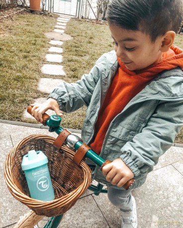 Twistshake - Crawler Cup 8+m Pastel Blue 300 ml
