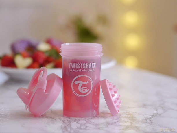 Twistshake - Crawler Cup 8+m Pastel Grey 300 ml