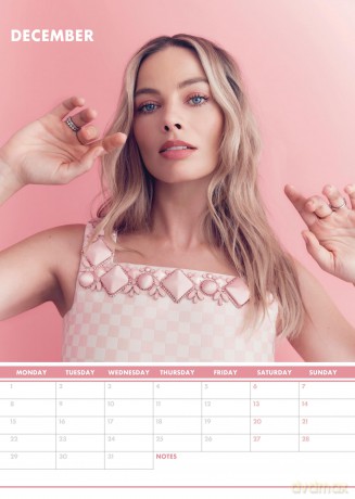 Margot Robbie: 2025 Calendar [KALENDARZ]