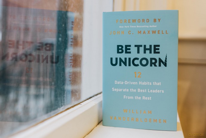 Be the Unicorn: 12 Data-Driven Habits that Separate the Best Leaders from the Rest - Vanderbloemen Willi [KSIĄŻKA]