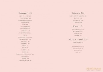 Blossom: Practical and Creative Ways to Find Wonder in the Floral World - Adriana Picker [KSIĄŻKA]