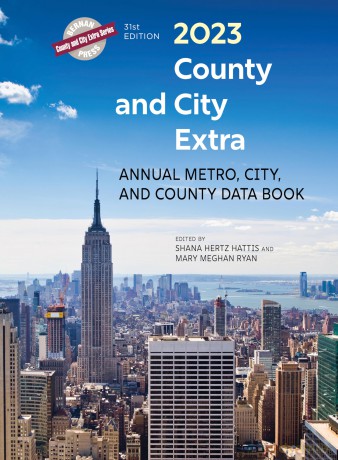 County and City Extra 2023: Annual Metro, City, and County Data Book, 31st Edition (County and City Extra Series) - Shana Hertz Hattis [KSIĄŻKA]