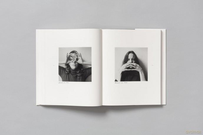 Daily Self-Portraits 1972-1973 - M. Shoook [KSIĄŻKA]