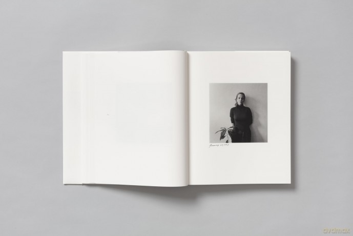 Daily Self-Portraits 1972-1973 - M. Shoook [KSIĄŻKA]