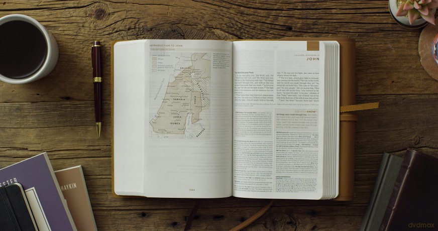 ESV Student Study Bible (Natural Leather, Brown, Flap with Strap): English Standard Version, Brown, Flap With Strap, Student Study Bible [KSIĄŻKA]