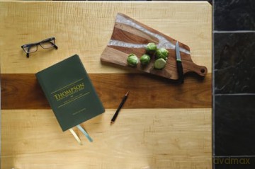 ESV, Thompson Chain-Reference Bible, Hardcover, Green, Red Letter: English Standard Version, Green, Thompson Chain-reference, Red Letter - Thompson Dr. Frank [KSIĄŻKA]