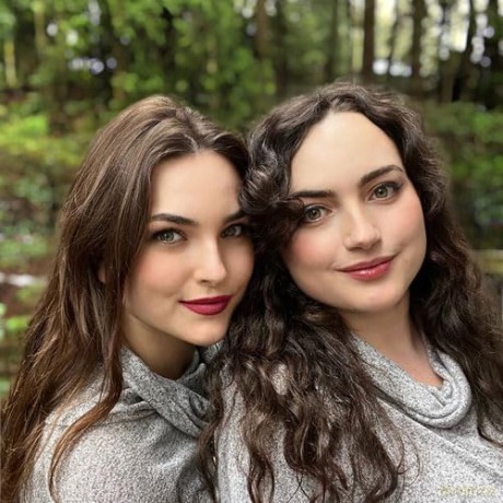 Forged by Malice: The viral TikTok sensation: Book 3 (Beasts of the Briar) - Elizabeth Helen [KSIĄŻKA]