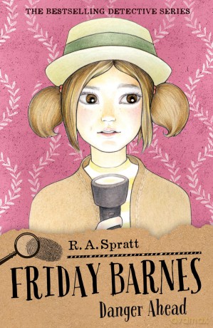 Friday Barnes 6: Danger Ahead: Volume 6 - R.A. Spratt [KSIĄŻKA]