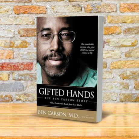 Gifted Hands: The Ben Carson Story - Carson M.D. Ben [KSIĄŻKA]
