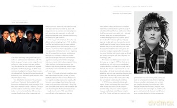 Gothic Fashion The History: From Barbarians to Haute Couture (Compact Edition) - Katie Godman [KSIĄŻKA]