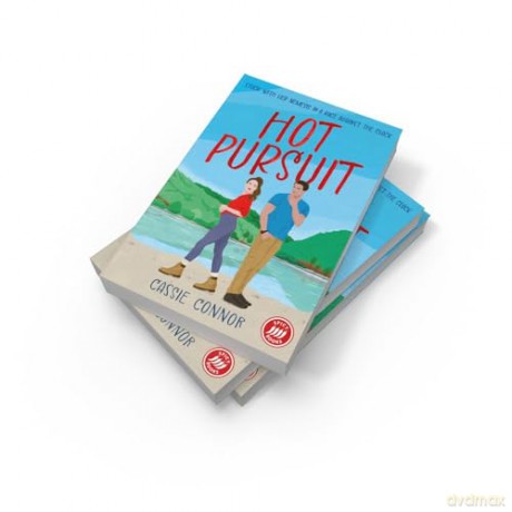 HOT PURSUIT: An enemies-to-lovers, sexy romcom for fans of Tessa Bailey and Hannah Grace - Cassie Connor [KSIĄŻKA]