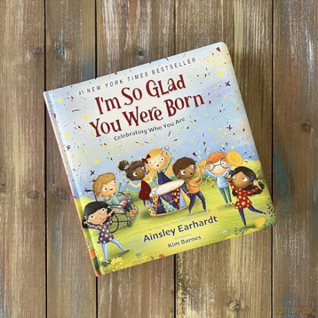 I'm So Glad You Were Born: Celebrating Who You Are - Ainsley Earhardt [KSIĄŻKA]