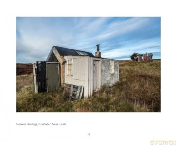 Isle of Rust: A Portrait of Lewis and Harris - Shortlisted for the Favourite Scottish Nature Photography Book at the Scottish Nature Photography Awards 2020. - Alex Boyd [KSIĄŻKA]