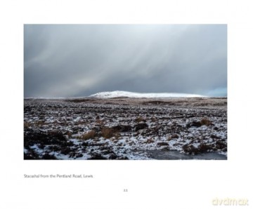 Isle of Rust: A Portrait of Lewis and Harris - Shortlisted for the Favourite Scottish Nature Photography Book at the Scottish Nature Photography Awards 2020. - Alex Boyd [KSIĄŻKA]