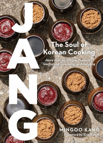 Jang: The Soul of Korean Cooking (More than 60 Recipes Featuring Gochujang, Doenjang, and Ganjang) - Joshua David Stein M [KSIĄŻKA]