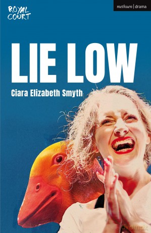 Lie Low (Modern Plays) - Ciara E. Smyth [KSIĄŻKA]