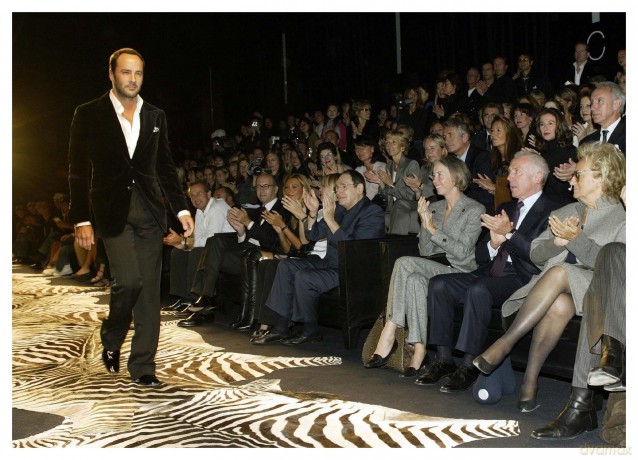 Little Book of Tom Ford: The story of the iconic brand: 29 (Little Books of Fashion) - Kristen Bateman [KSIĄŻKA]