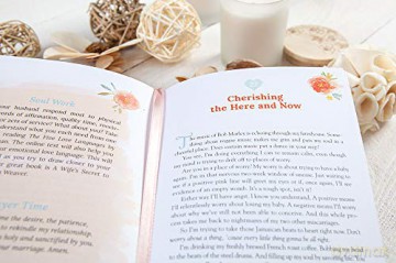 Loved Baby: Helping you Grieve and Cherish your Child After Pregnancy Loss: 31 Devotions Helping You Grieve and Cherish Your Child After Pregnancy Loss - S Philpott [KSIĄŻKA]