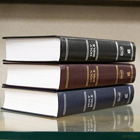 NKJV, Pew Bible, Large Print, Hardcover, Black, Red Letter, Comfort Print: Holy Bible, New King James Version [KSIĄŻKA]