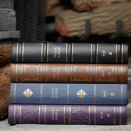 NKJV, Single-Column Wide-Margin Reference Bible, Leathersoft, Brown, Red Letter, Comfort Print: Holy Bible, New King James Version [KSIĄŻKA]