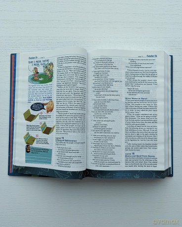 NLT Hands-On Bible, Third Edition (Hardcover): New Living Translation: New Living Translation, Full Color, Packed with Experiences that Get Kids into the Bible and the Bible into Kids! [KSIĄŻKA]