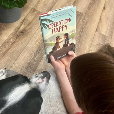 Operation: Happy: A World War II Story of Courage, Resilience, and an Unbreakable Bond - Walsh Jenni L [KSIĄŻKA]
