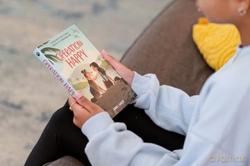 Operation: Happy: A World War II Story of Courage, Resilience, and an Unbreakable Bond - Walsh Jenni L [KSIĄŻKA]
