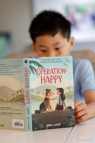 Operation: Happy: A World War II Story of Courage, Resilience, and an Unbreakable Bond - Walsh Jenni L [KSIĄŻKA]