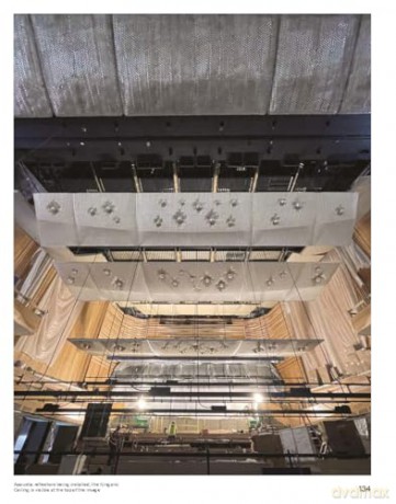 Set Pieces: Architecture for the Performing Arts in Fifteen Fragments - Diamond Schmitt [KSIĄŻKA]