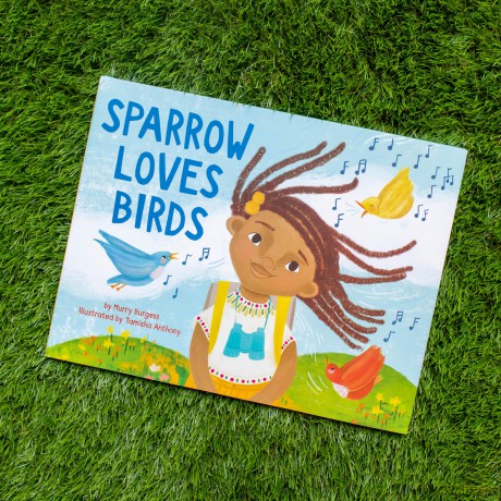 Sparrow Loves Birds: 1 (Sparrow Loves Animals) - Murry Burgess [KSIĄŻKA]