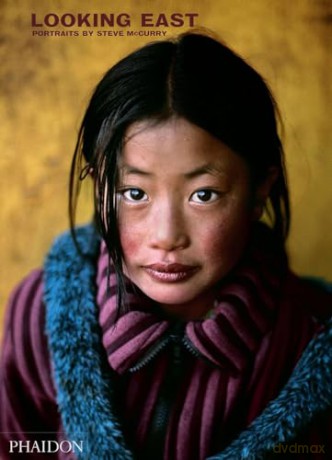 Steve McCurry: Looking East: Portraits by Steve McCurry - Steve Mccurry [KSIĄŻKA]