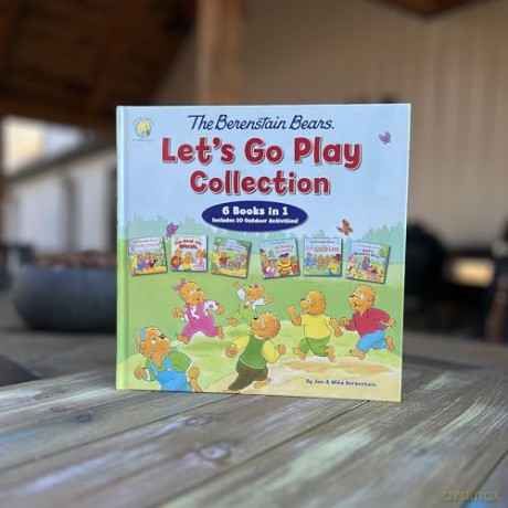 The Berenstain Bears Let's Go Play Collection: 6 Books in 1 (Berenstain Bears/Living Lights: A Faith Story) - Mike Berenstain [KSIĄŻKA]