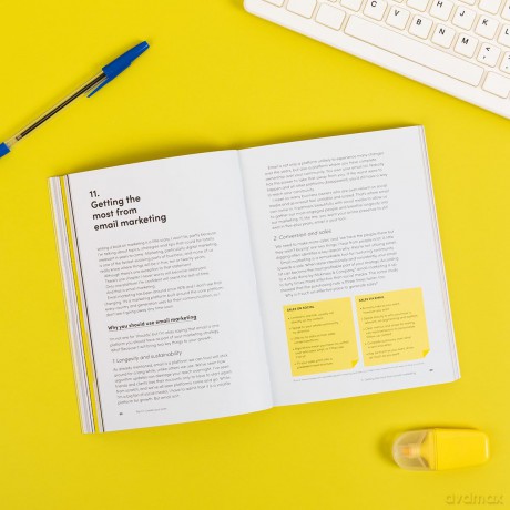 The Digital Marketing Handbook: Create a simple strategy and grow your business online - Alice Benham [KSIĄŻKA]