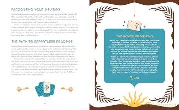 The Intuitive Tarot Workbook: Guided Exercises to Unlock Your Intuition for Effortless Readings - Kathleen Medina [KSIĄŻKA]